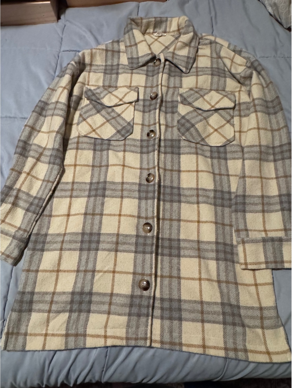 Hem & Thread Women’s Plaid Shacket Jacket Medium Ivory Gray Tan Button Front